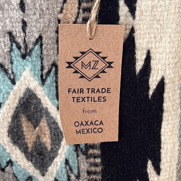 MZ Fair Trade Textiles Artisan Made
100% Wool Hand Crafted Tote Bag - Picture 3 of 15